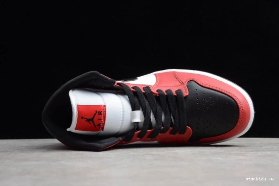 554724-069 Toe 1 Jordan Chicago Air 554724-069 Mid 1006